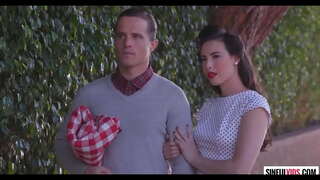 Hot par Casey Calvert og Robby Echo utendørs sex