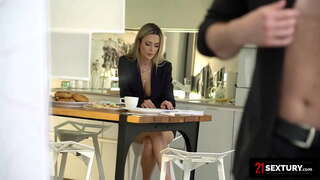 Ã�ーマニアBabeを好Assfuckingタ日