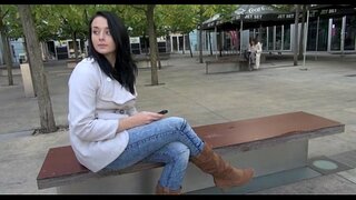 בחורה מעריץ מציצות הרבה