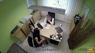 KREDIT 4 tisuće Malih problema za bogate ljude KREDIT 4 tisuće Malih problema za bogate ljude