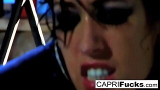 ���ี่รักผมสีน้ำตาลได้ล่อนนอนกับผู้ชาย