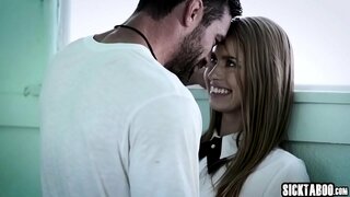 Sexy Boba katta qattiq jinsiy olatni sucked