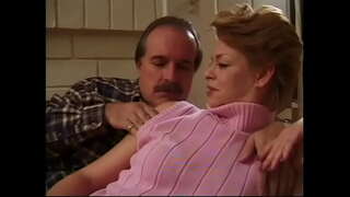 Panas matang Sharin Kayu meniup cock untuk mendapat jauh pantat pengeboran dan muka di pantat